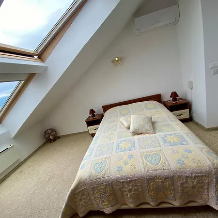 Luxury Penthouse With A Lavish And 2 En-suite Bedrooms Lejlighed *