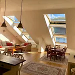 Luxury Penthouse With A Lavish And 2 En-suite Bedrooms