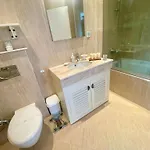 شقة Luxury Penthouse With A Lavish And 2 En-suite Bedrooms