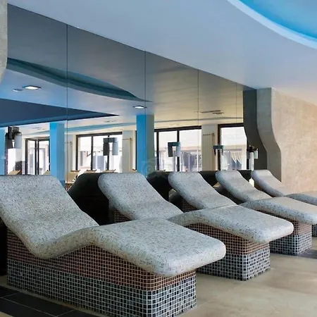 Luxury Penthouse With A Lavish And 2 En-suite Bedrooms Apartament *